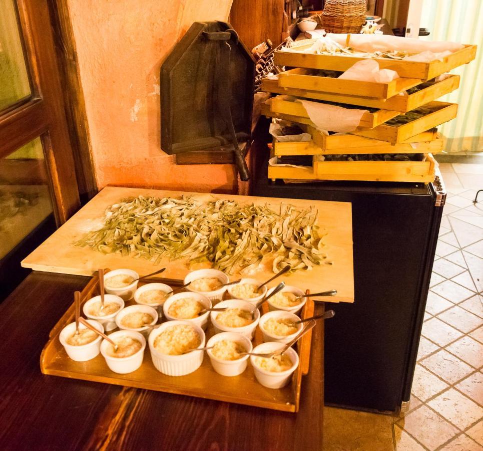 Albergo Locanda Mistral アッチェリョ エクステリア 写真