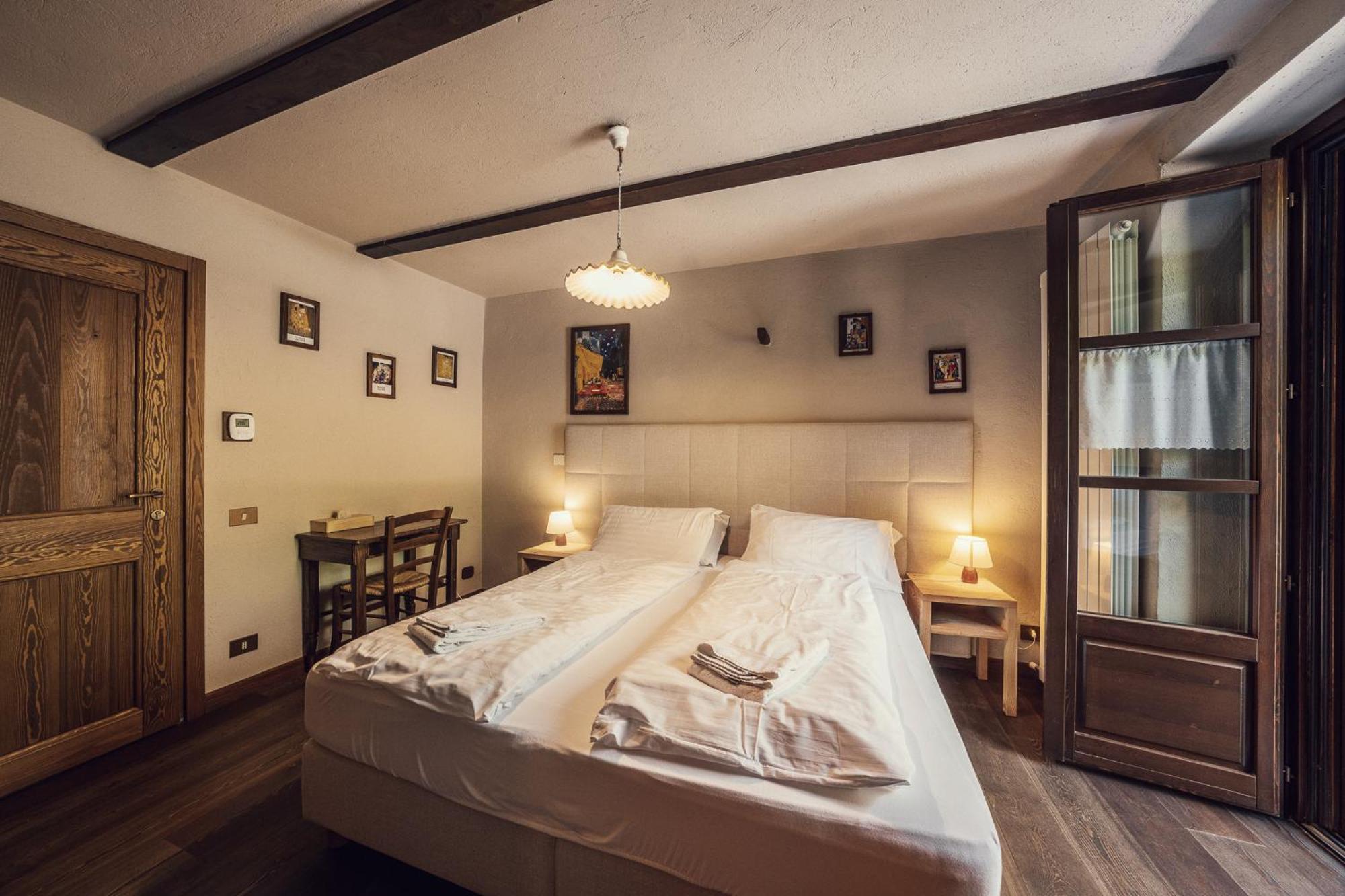 Albergo Locanda Mistral アッチェリョ エクステリア 写真